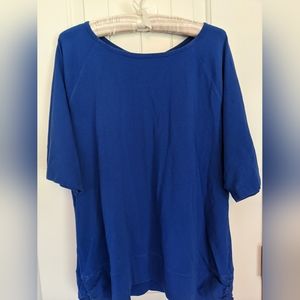D&co active wear XL rich blue with elastic details on back and low sides
